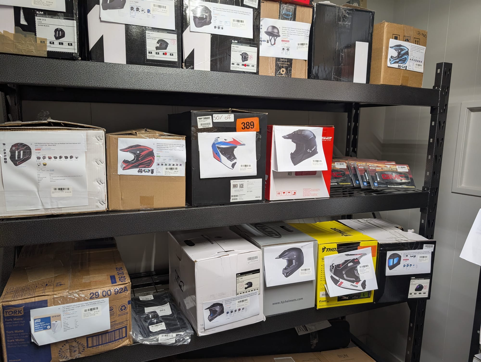 Wholesale Warehouse liquidation in St Pierre